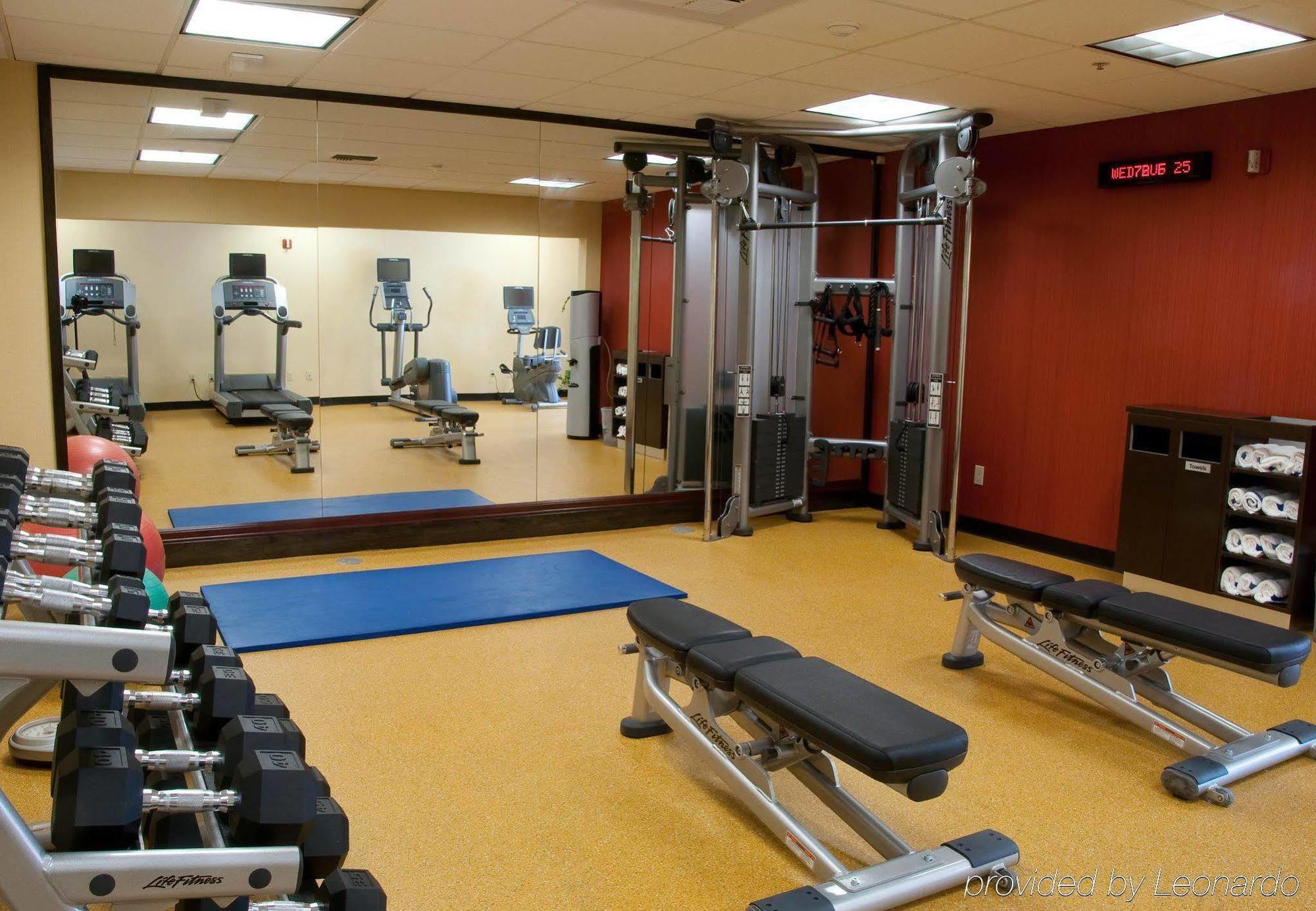 Courtyard by Marriott Stockton Hotell Exteriör bild